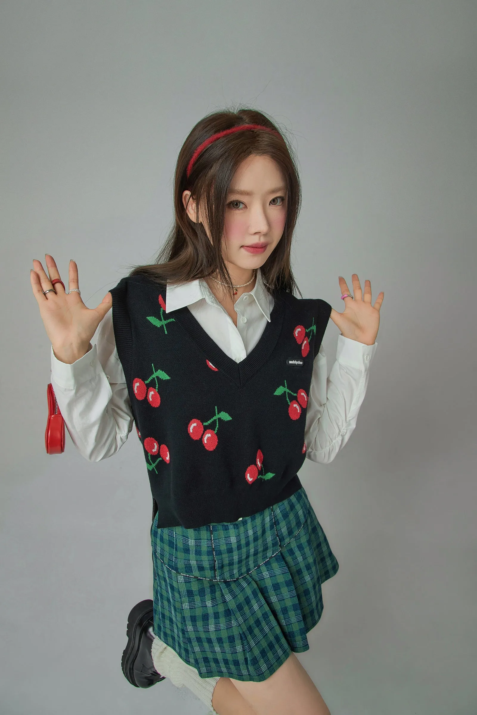 Cherry V-Neck Best Knit Sweater