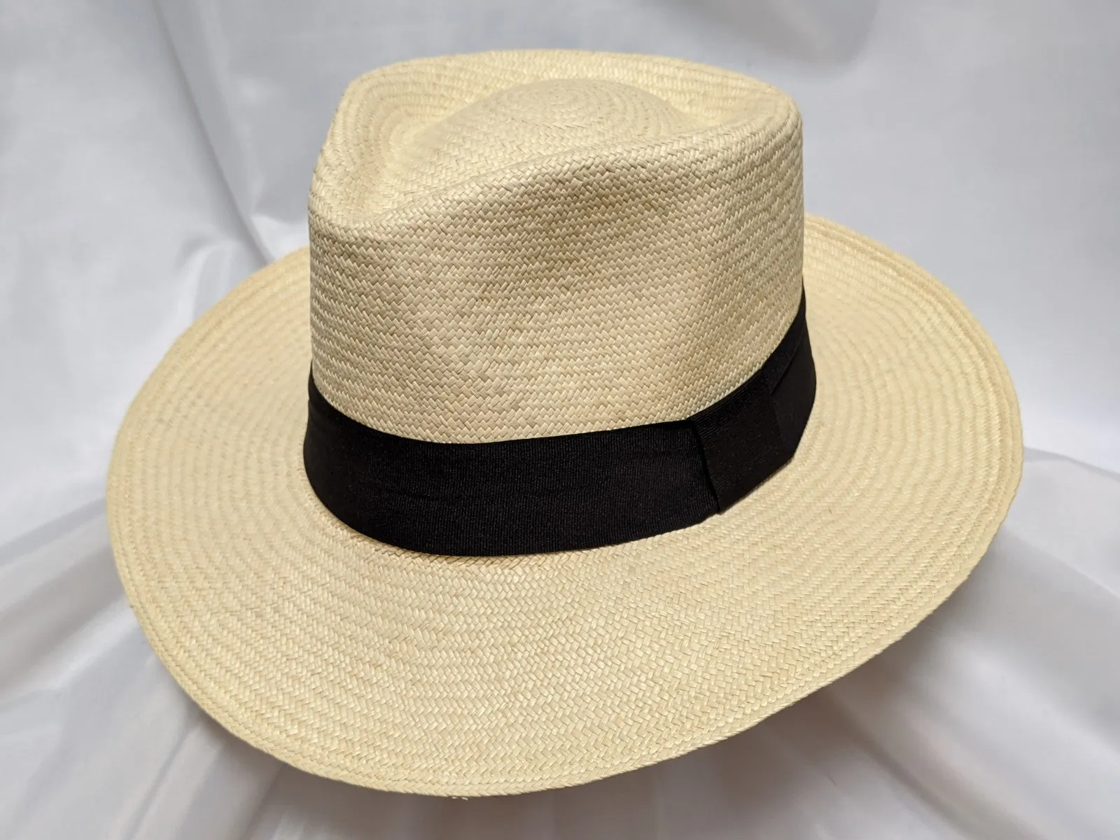 Fedora 7 - Natural (Montecristi Panama) #20-199