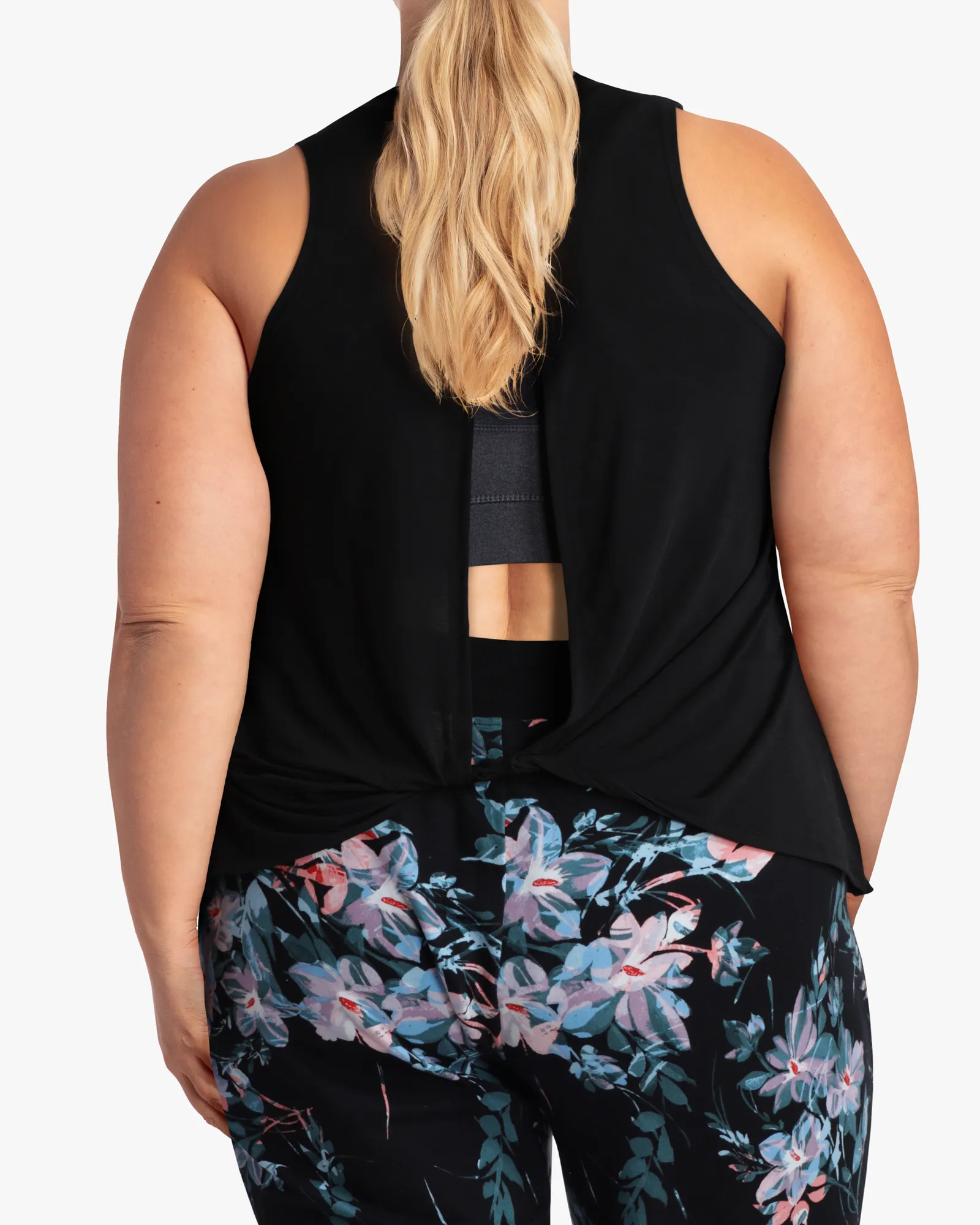 Piperita Open Twist-Back Tank | Black