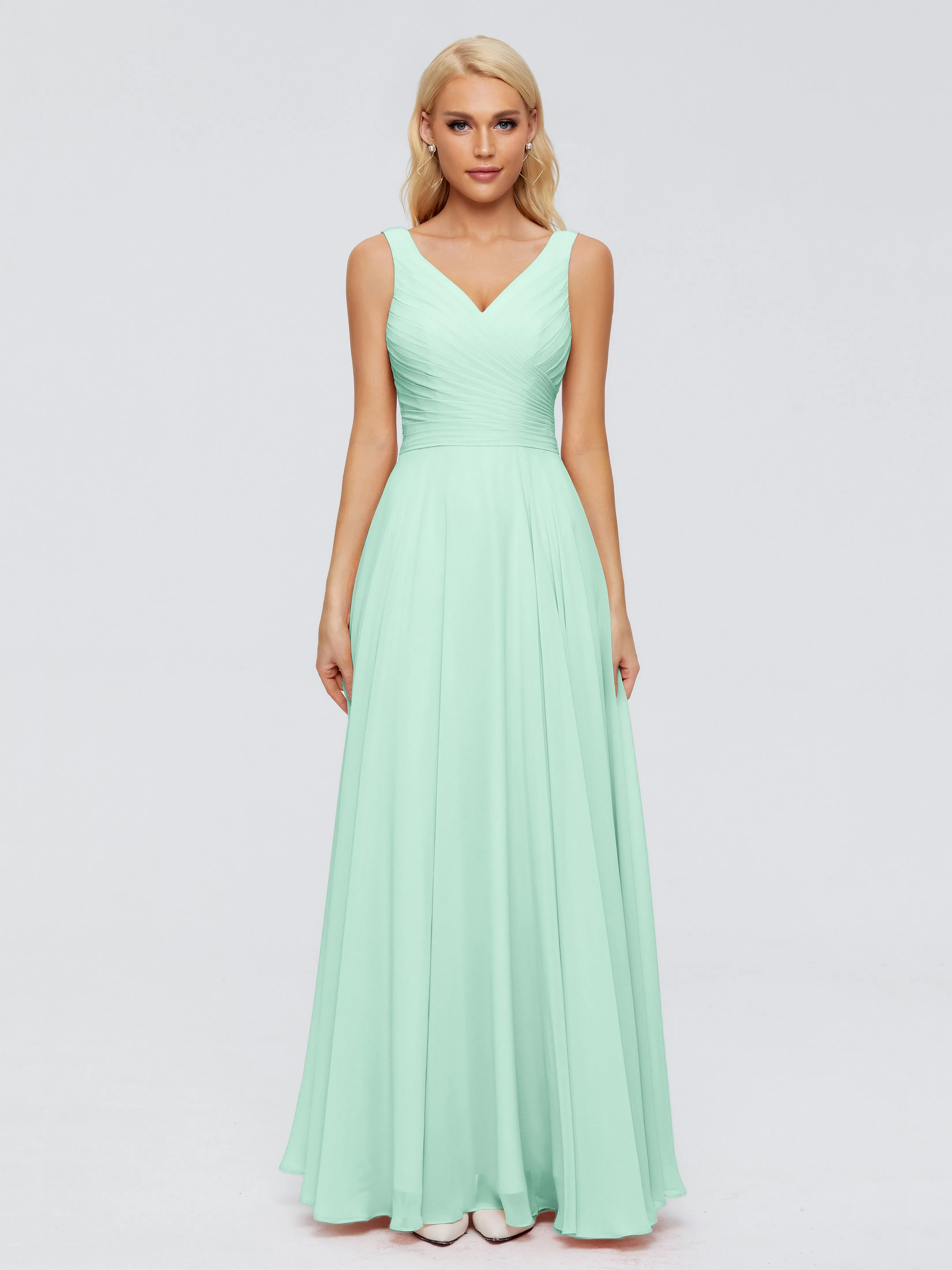 Ryleigh Flowy Chiffon Bridesmaid Dresses with Bow