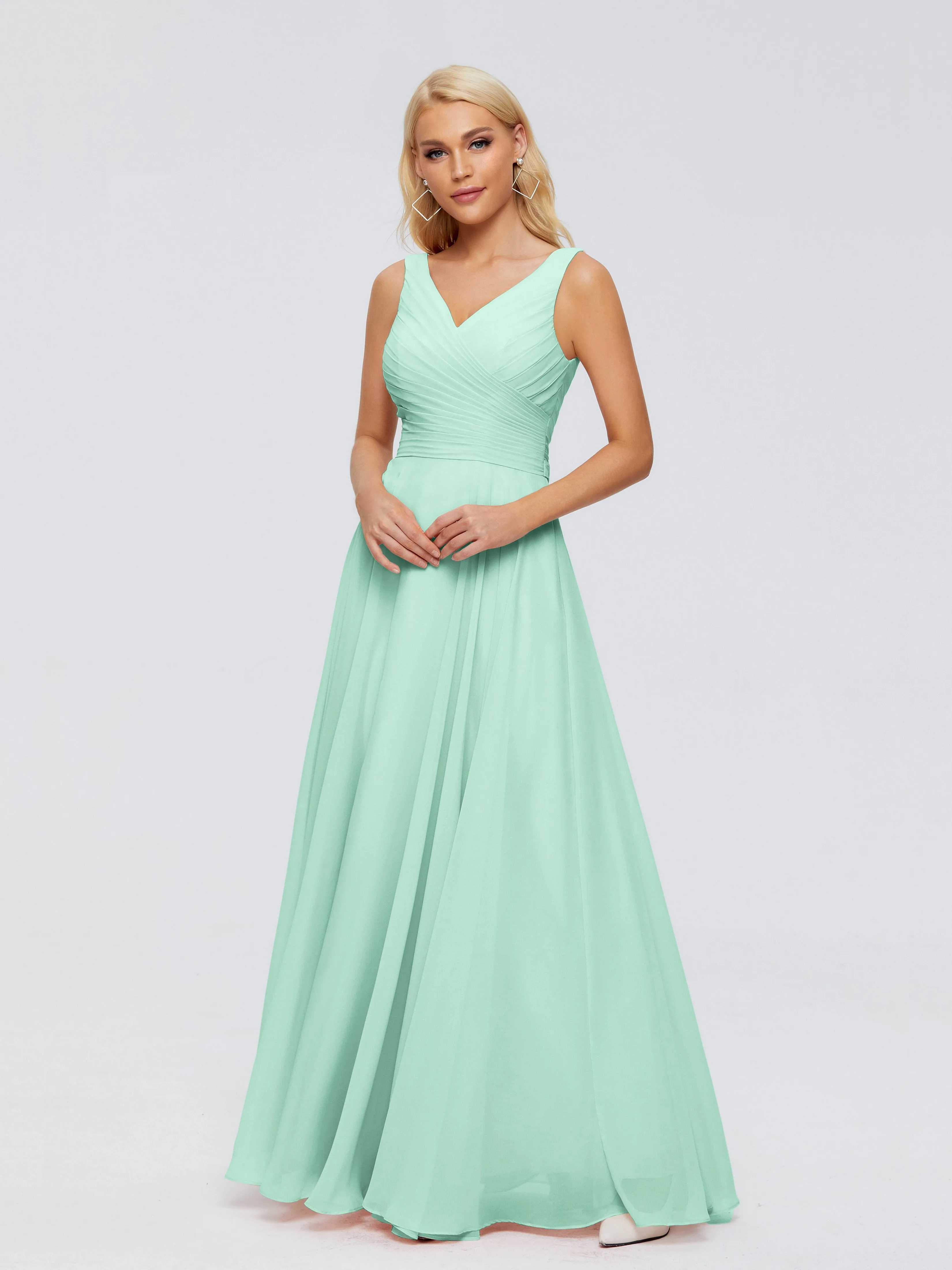 Ryleigh Flowy Chiffon Bridesmaid Dresses with Bow