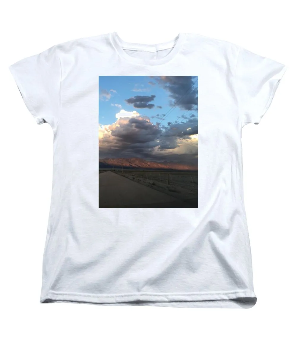 Summer Storm Sunset Crestone - Women's T-Shirt (Standard Fit)