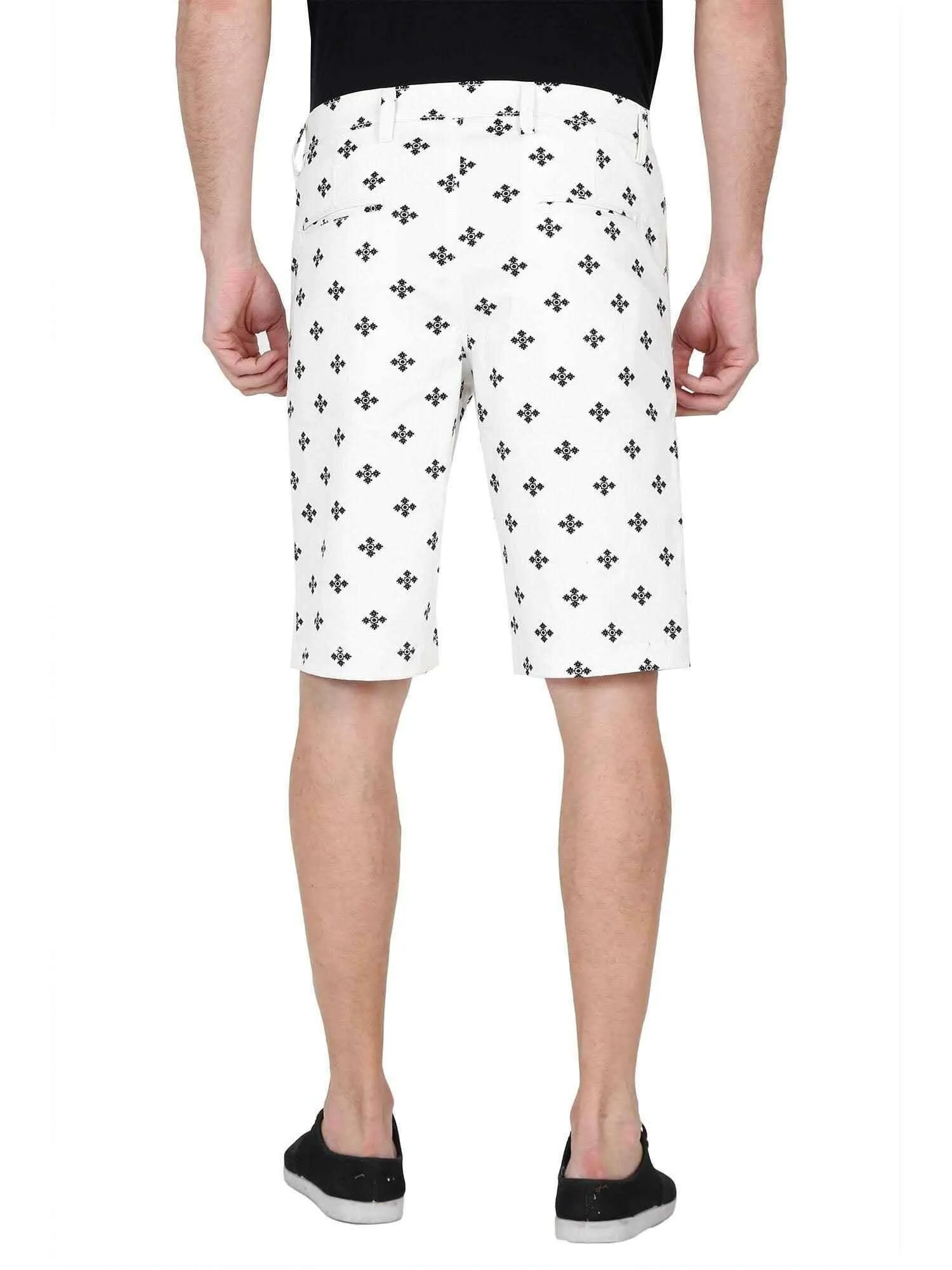 Zach Men White Printed Casual Shorts